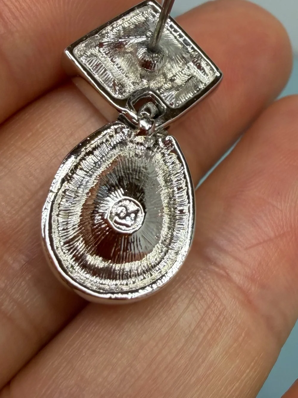 Swarovski sparkling crystal